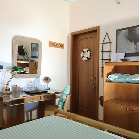 Ines Santa Maria di Leuca